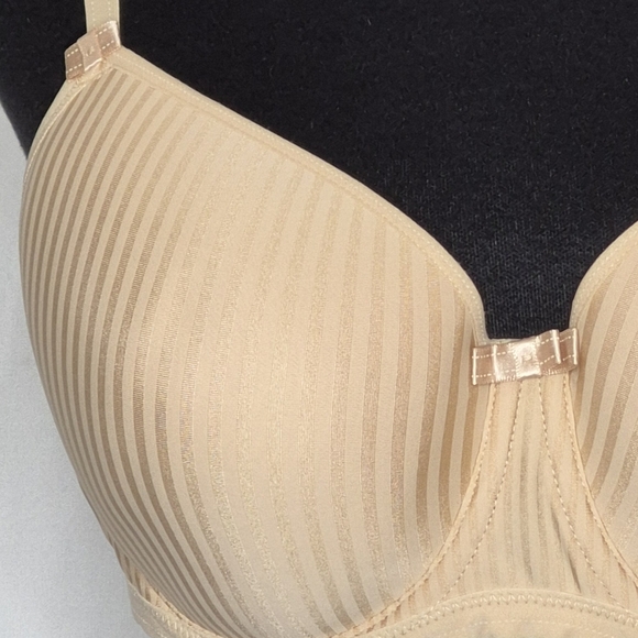 Freya Idol Underwire Moulded Balcony Seam Free T-Shirt Bra in Nude - Size 38C - Picture 12 of 16